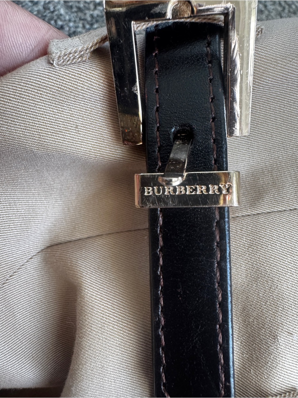 Burberry Tan Double-Breasted Trench Coat with Check Lining - Picture 5 of 7
